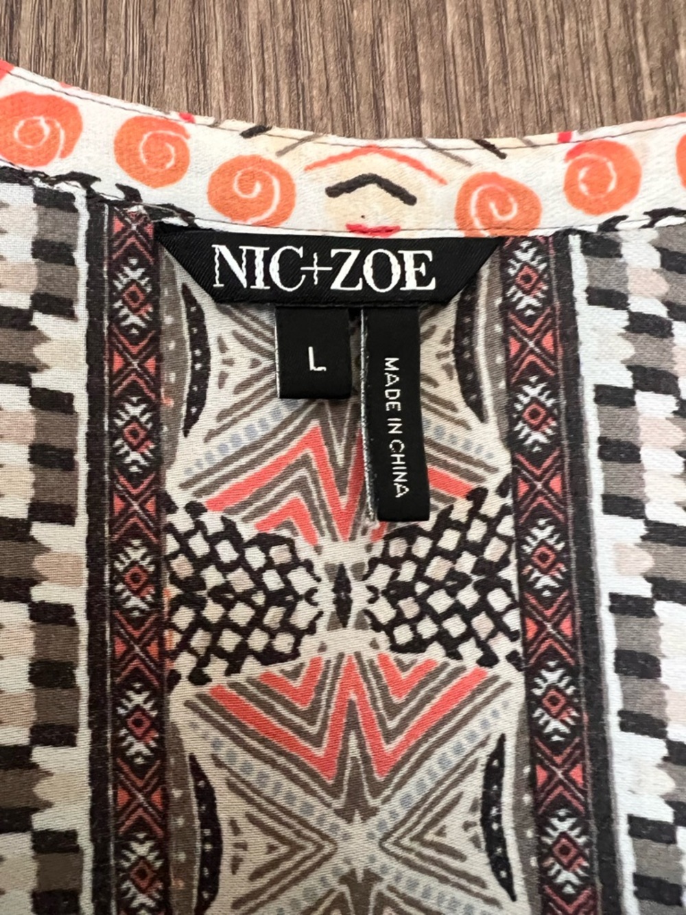 NIC+ZOE Coral and Black Printed V-Neck Sleeveless Tunic - Picture 2 of 7